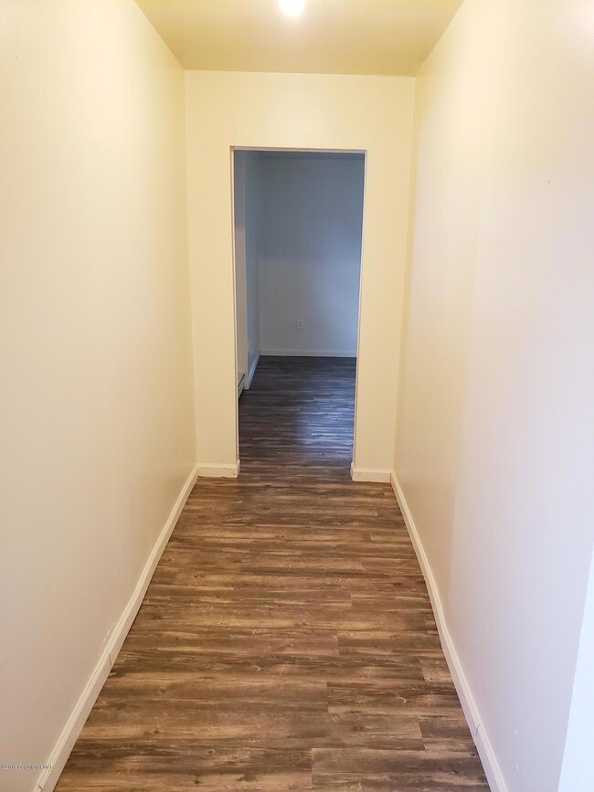 3910 Pennsylvania 447 unit 5, Cresco, PA 18326 - photo 6