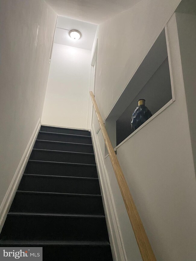 601 Jackson St, Camden, NJ 08104 - photo 4