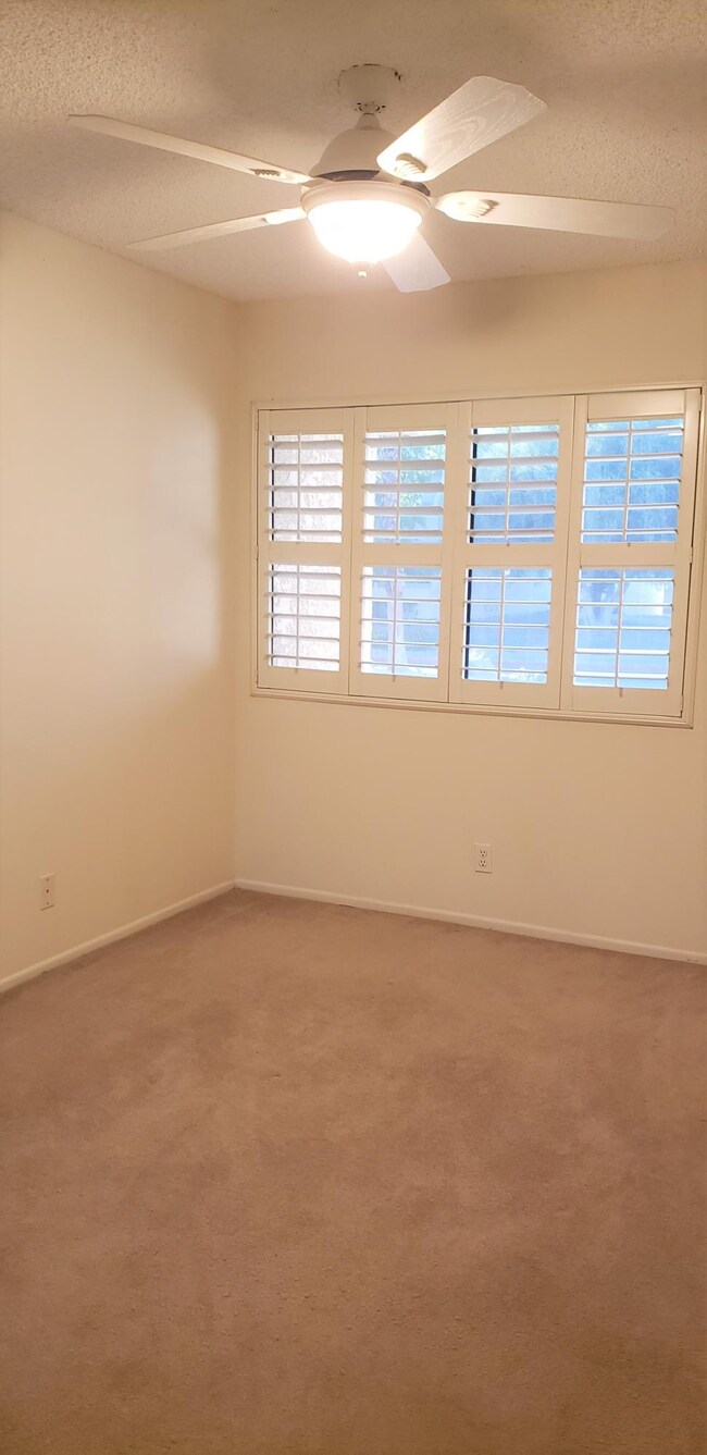 34113 Emily Way, Rancho Mirage, CA 92270 - photo 6