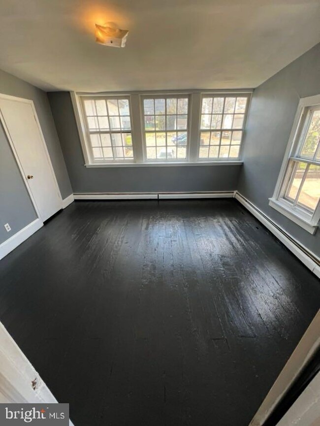 54 N Main St, Spring City, PA 19475 - photo 4