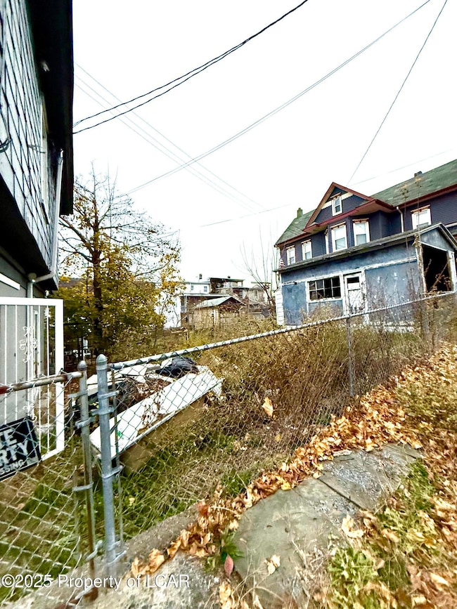 1 N Grant St, Shamokin, PA 17872 - photo 4