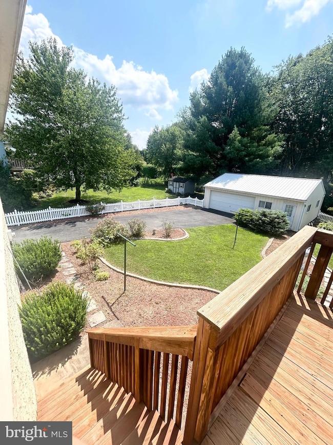 618 Lyman Ave, Womelsdorf, PA 19567 - photo 6