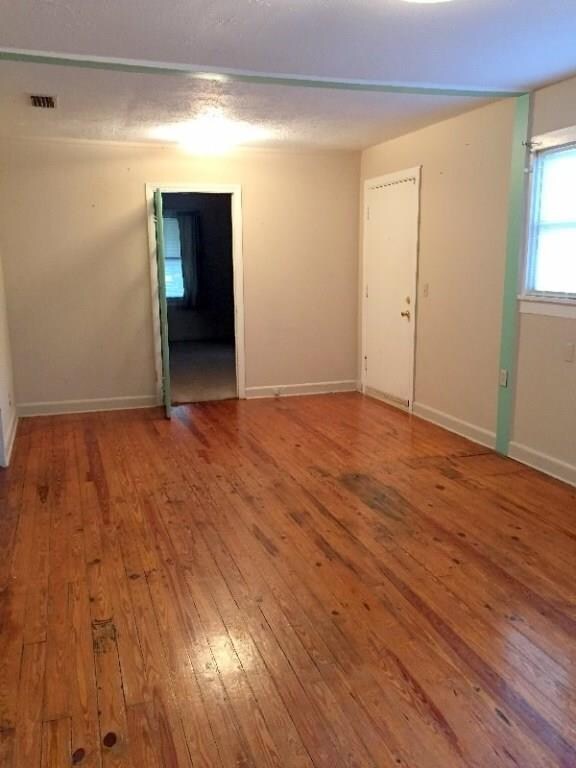 Dining/den