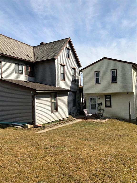 215 N Main St unit A-B-D, Nazareth, PA 18064 - photo 7