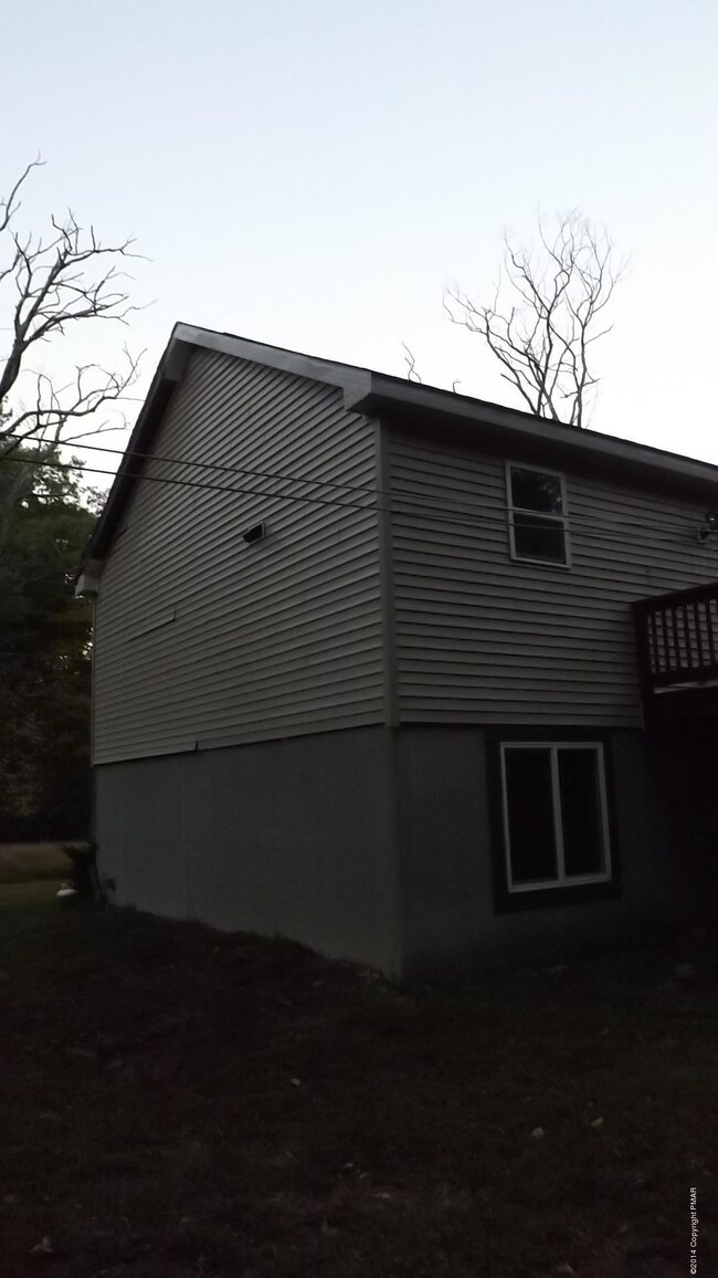 148 Luftus Ln, Dingmans Ferry, PA 18328 - photo 5