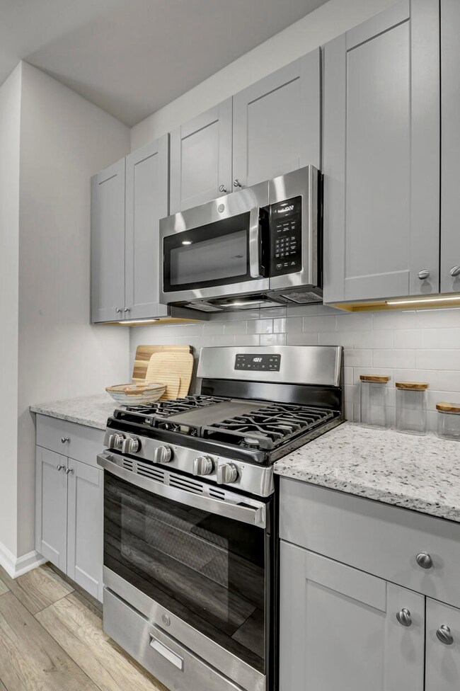 593 Spanish Wells Rd, Summerville, SC 29486 - photo 7