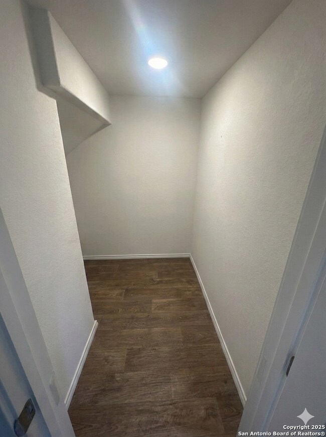 1030 Cozumel Emerald, San Antonio, TX 78253 - photo 7