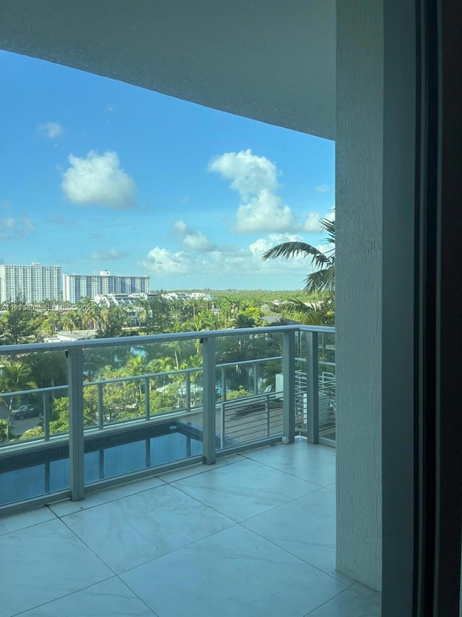 Parque Towers at St. Tropez unit 4-506, Sunny Isles Beach, FL 33160 - photo 3