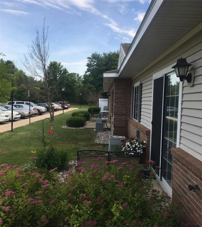 286 Clark St, Montrose, MI 48457 - photo 4