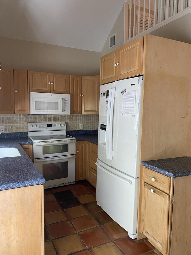 Kitchen 3