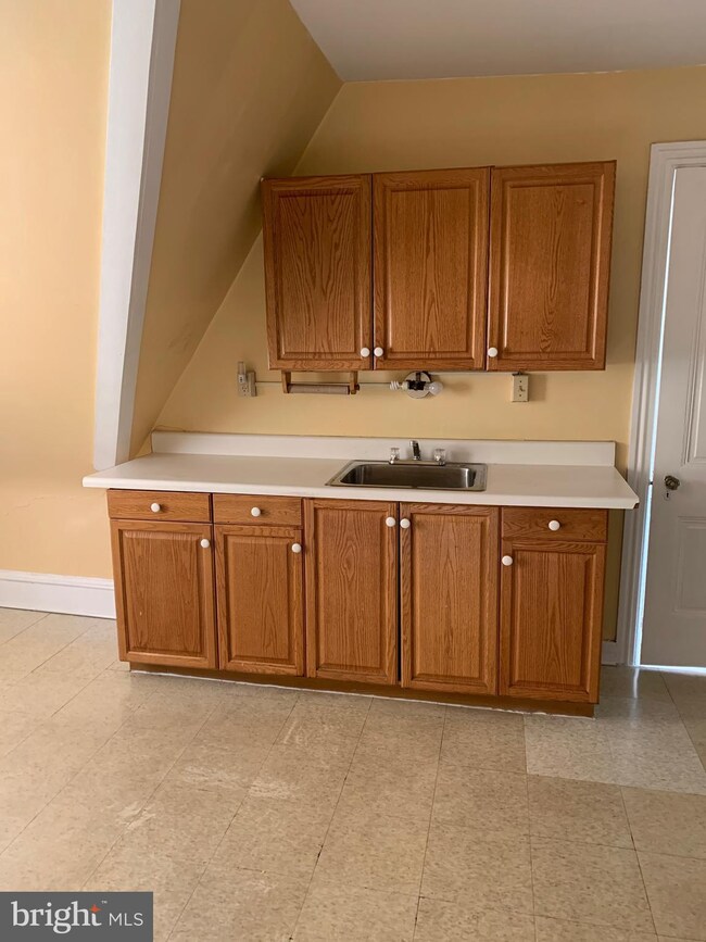 unlisted-address, Reading, PA 19601 - photo 4