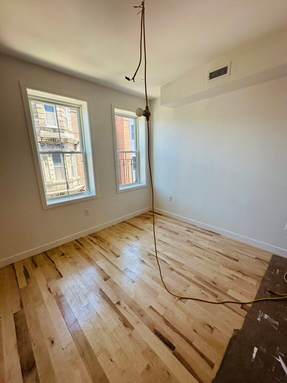 23 Clark St unit 4, Boston, MA 02109 - photo 4