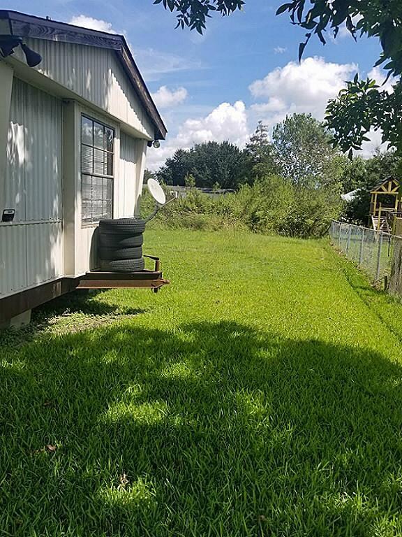 1056 County Road 712, Alvin, TX 77511 - photo 3