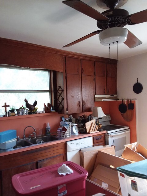 324 E Clay St, Thomasville, GA 31792 - photo 3