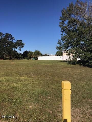 100 Wenmar Ave