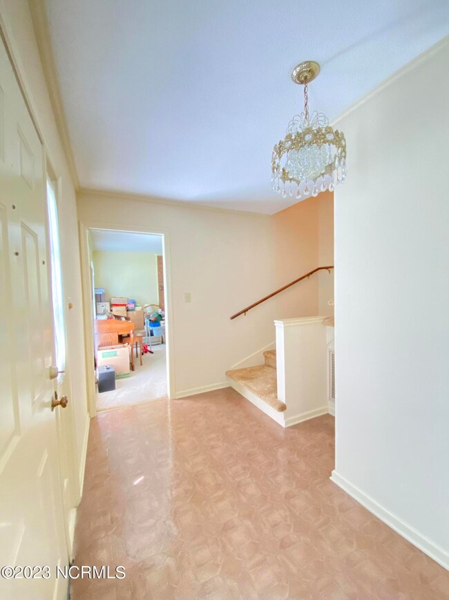 147 Aldersgate Dr, Jacksonville, NC 28546 - photo 3