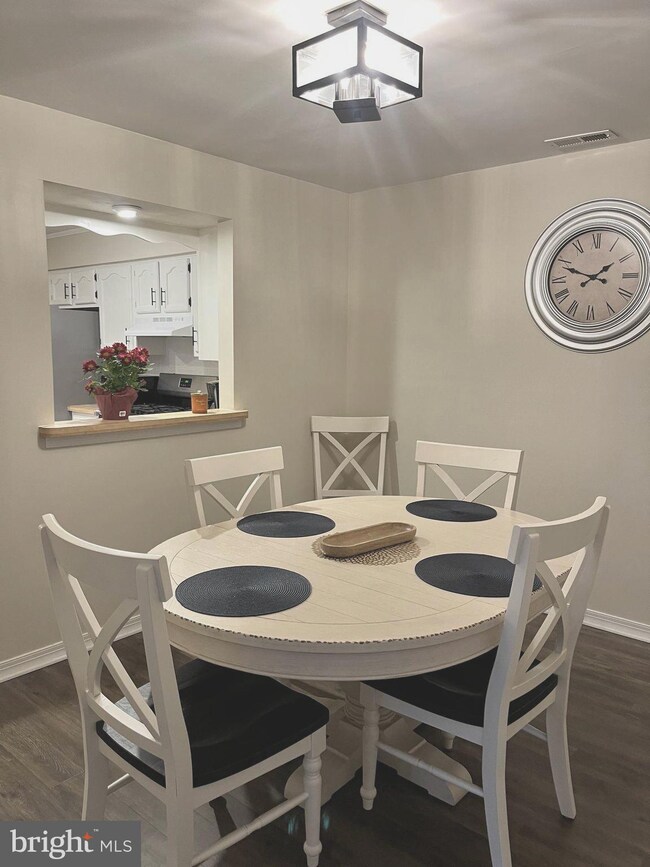 470 Locust Ave unit 2203, Pitman, NJ 08071 - photo 5