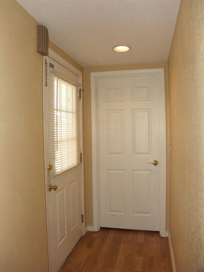 9 Sasparilla Ln, Kimberling City, MO 65686 - photo 7