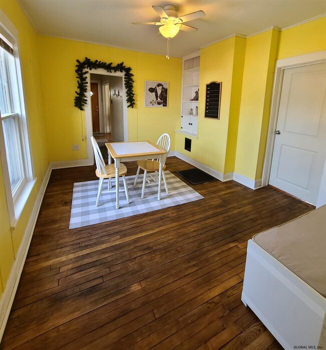 90 Prospect St, Glens Falls, NY 12801 - photo 5