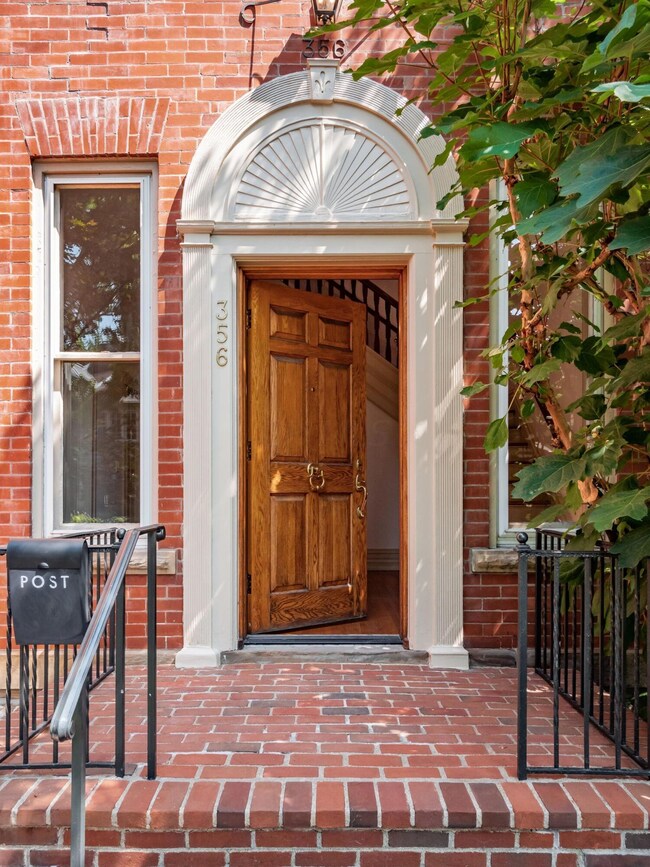 Come In!