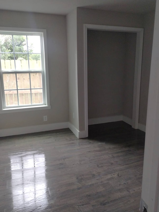 1407 NW Columbia Ave, Lawton, OK 73507 - photo 5