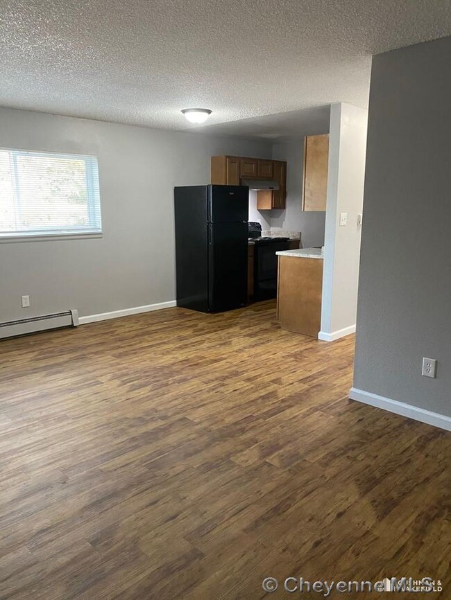 3306 Myers Ct, Cheyenne, CO 82001 - photo 4