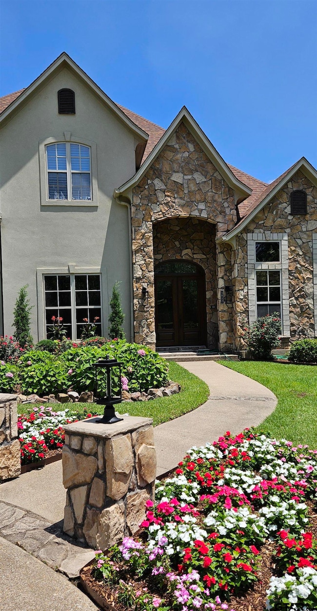 2017 Hollystone Dr, Tyler, TX 75703 - photo 3