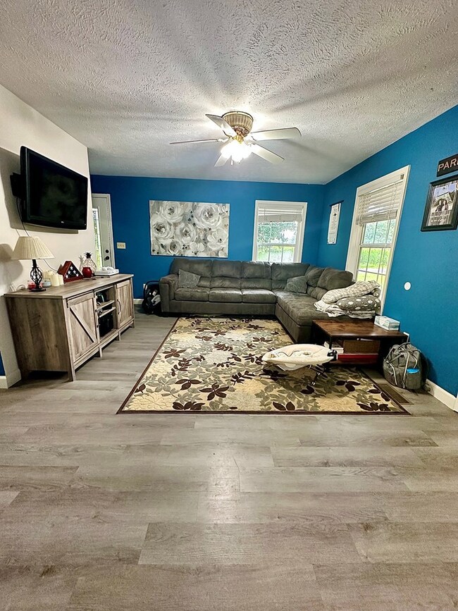 65 Pleasant Hill Rd, Springville, TN 38256 - photo 5