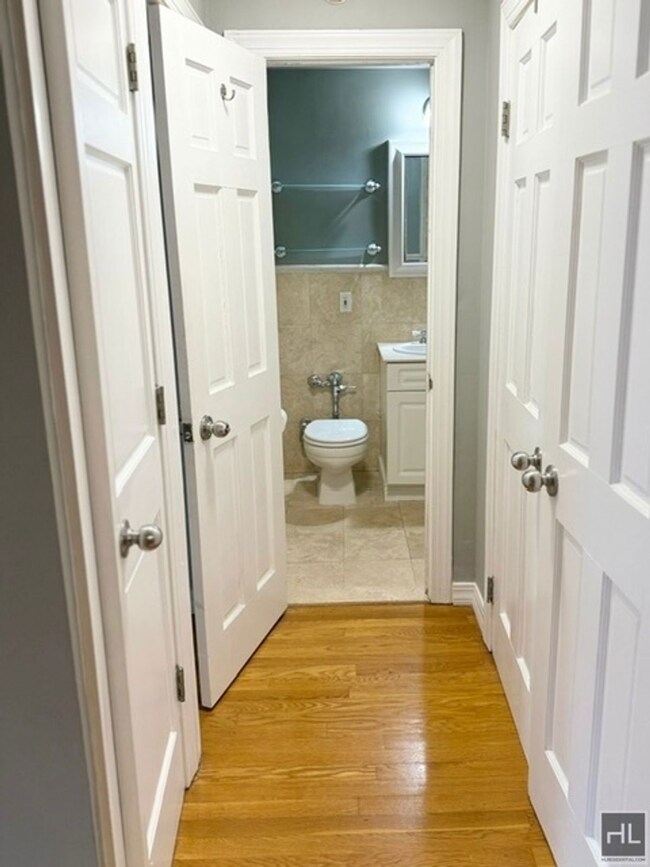 The Devon Condominium unit 9O, New York, NY 10016 - photo 4