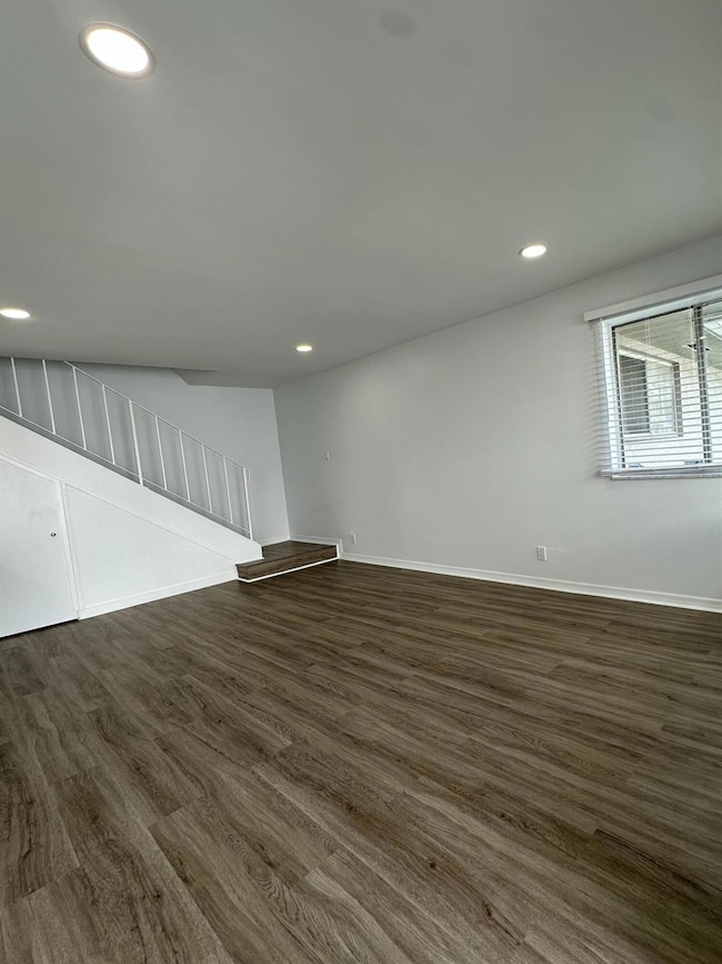 103 E Tiffany Dr unit 20, West Palm Beach, FL 33407 - photo 4