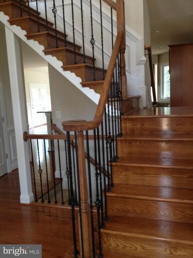 8629 Changing Leaf Terrace unit 29, Bristow, VA 20136 - photo 2