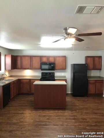 10631 S Shaenridge, San Antonio, TX 78254 - photo 4