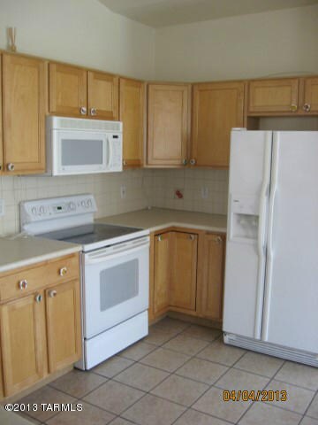 Kitchen (3)