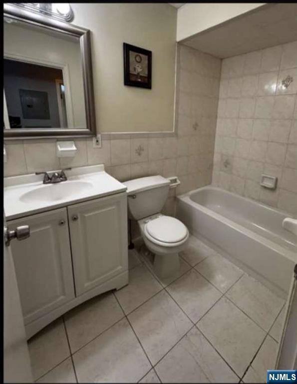 29 Mapes Ave, Newark, NJ 07112 - photo 4