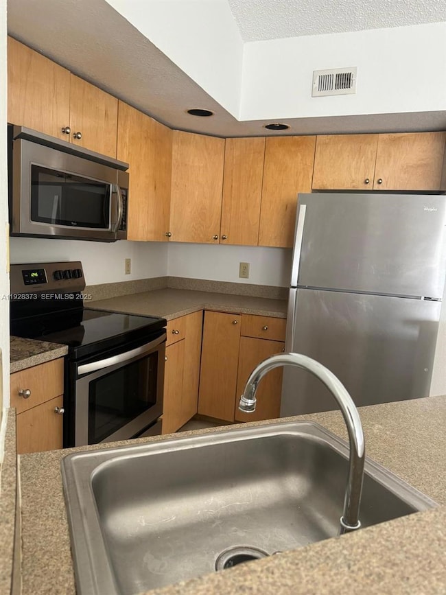 12620 Vista Isles Dr unit 1022, Plantation, FL 33325 - photo 3