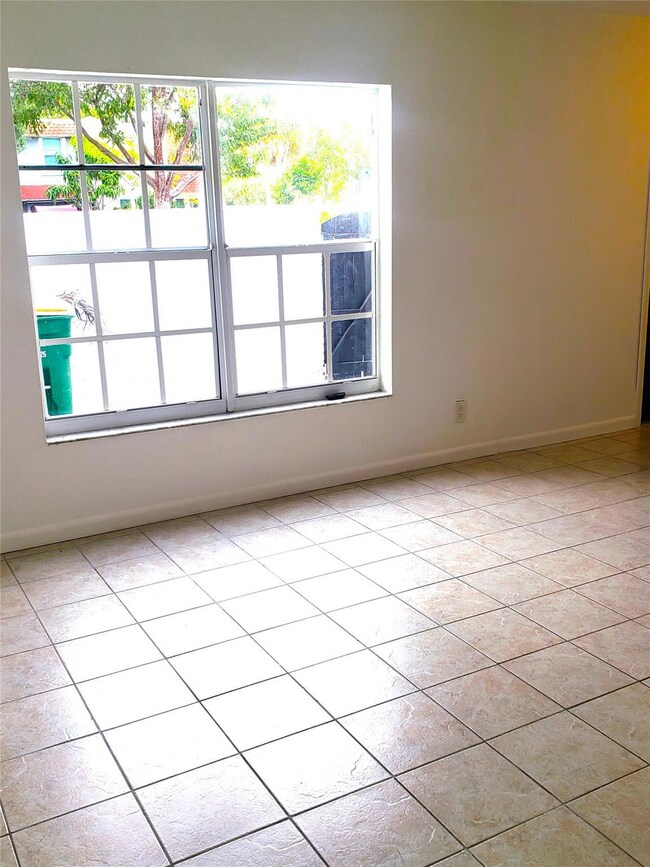 unlisted-address, Tamarac, FL 33321 - photo 7