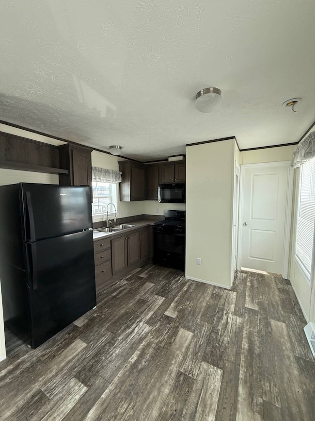 220 W Sylvania Ave unit 25, Neptune, NJ 07753 - photo 2