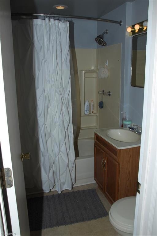 5308 Drake Rd, Greensboro, NC 27406 - photo 6