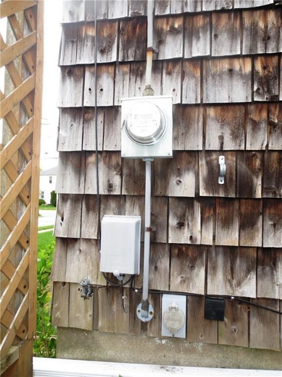 287 Fair St, Warwick, RI 02888 - photo 7