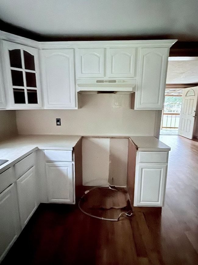 828 County Road 4550, Spurger, TX 77660 - photo 2