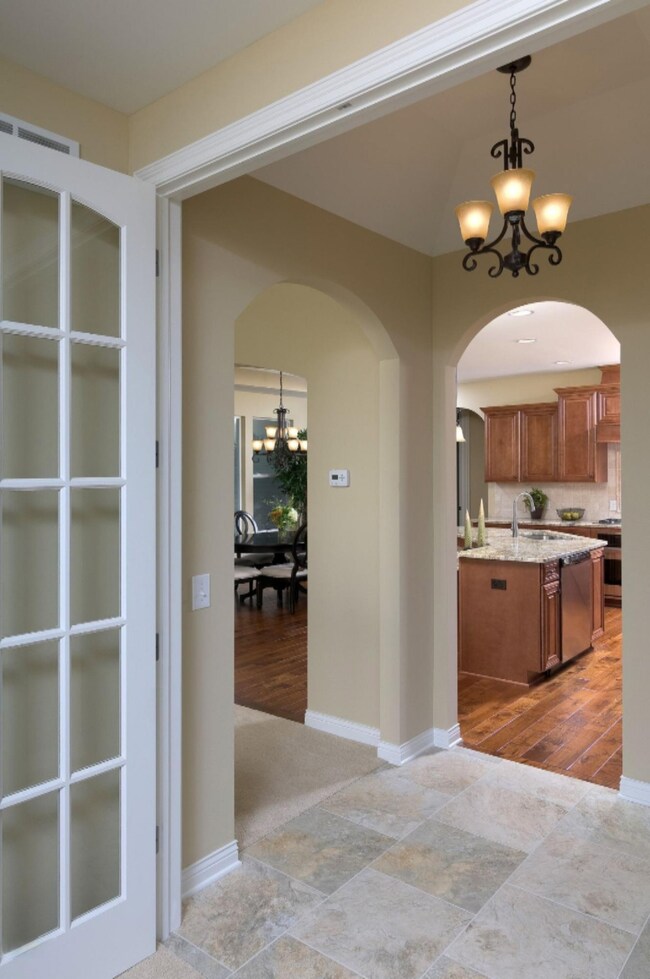 OH_Turnberry_Office_Kitchen View_2