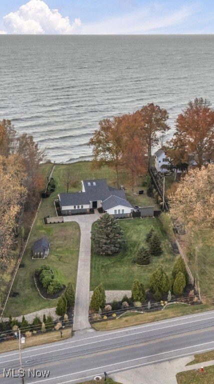 5365 E Lake Rd, Sheffield Lake, OH 44054 - photo 4