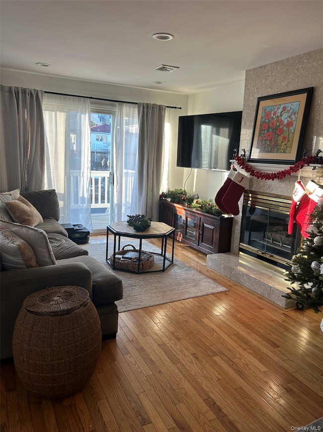 663 E Broadway unit A, Long Beach, NY 11561 - photo 3