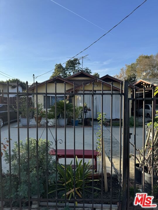 349 N Reno St, Los Angeles, CA 90026 - photo 3