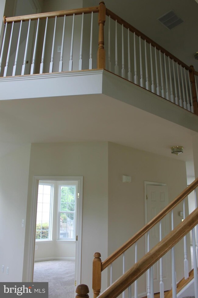 10471 Tree Spring Ct, Manassas, VA 20112 - photo 4