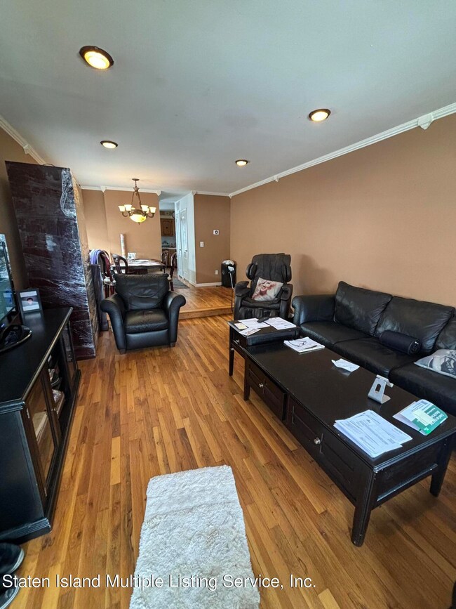 66 Reid Ave, Staten Island, NY 10305 - photo 4