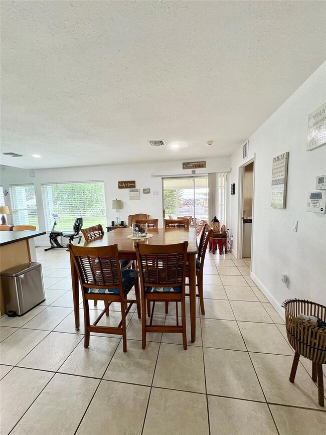 120 Happiness Ave, Lake Placid, FL 33852 - photo 6