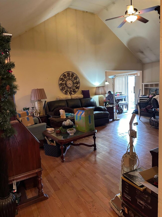 10304 Nicklaus St, Crown Point, IN 46307 - photo 6