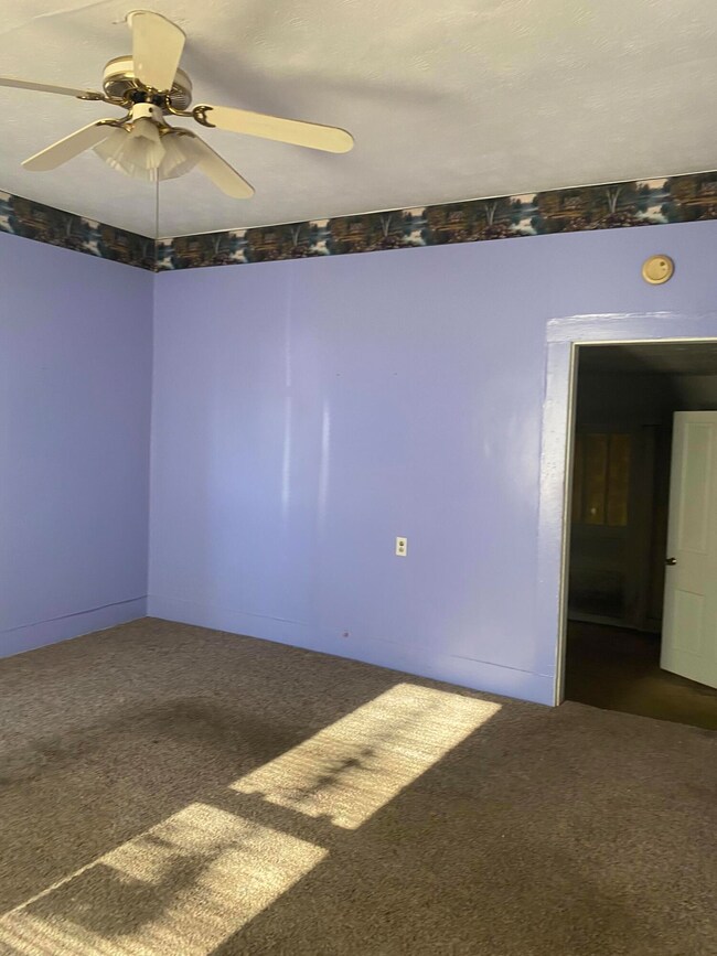 453 N Main St, Harrodsburg, KY 40330 - photo 6