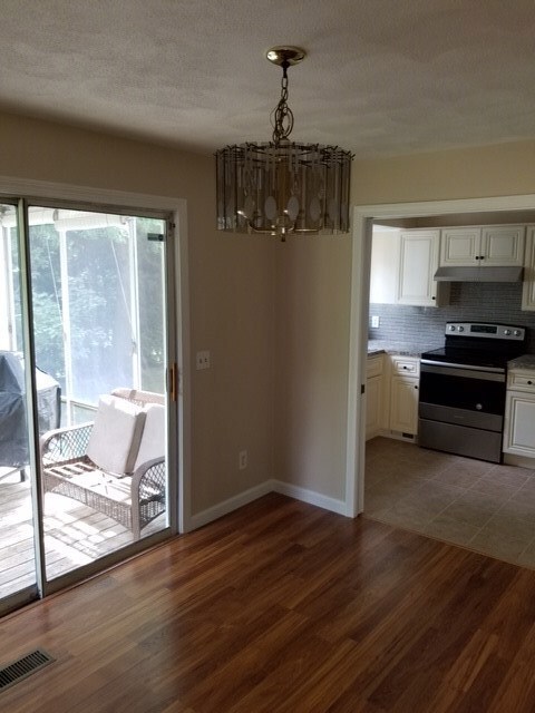 32 Arbor Dr unit 16A, Providence, RI 02908 - photo 4